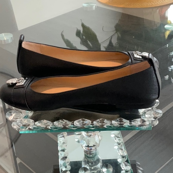EUC Michael Kors Black Hamilton Ballet Flats - Size 6.5 - Picture 3 of 7